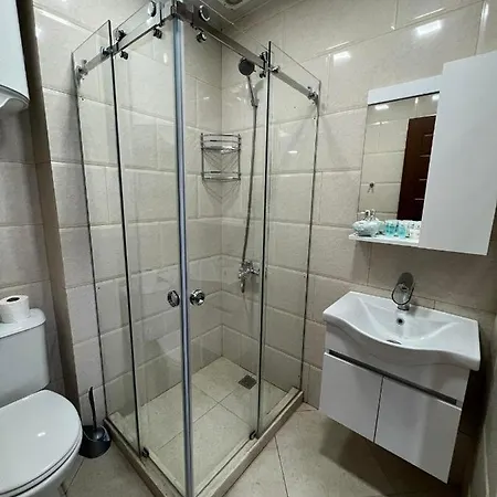 Holiday Lux Tower Batumi Exterior photo