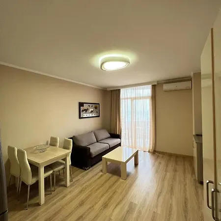 Holiday Lux Tower Batumi Exterior photo