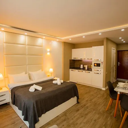 Holiday Lux Tower Batumi Exterior photo