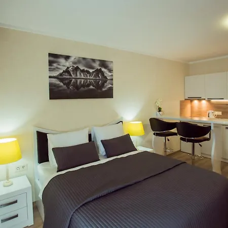 Holiday Lux Tower Batumi Exterior photo